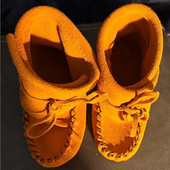 Infant Bootie Moccasin Slippers - Picture 4 of 6